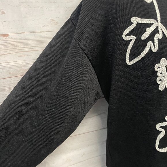 Vintage Pendleton Embroidered Cardigan - Picture 2 of 9